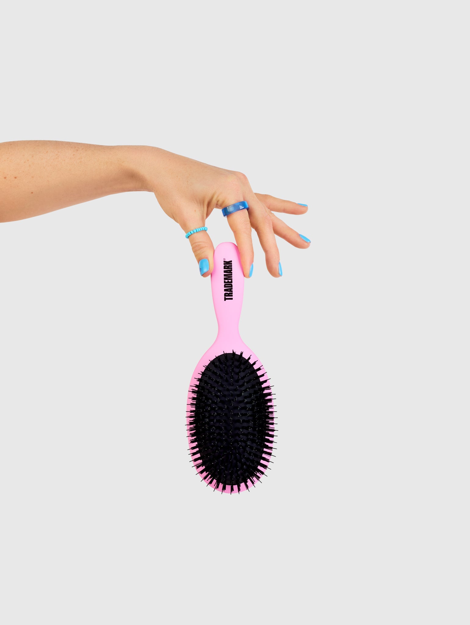 Smooth Brush - Pink - Trademark Beauty