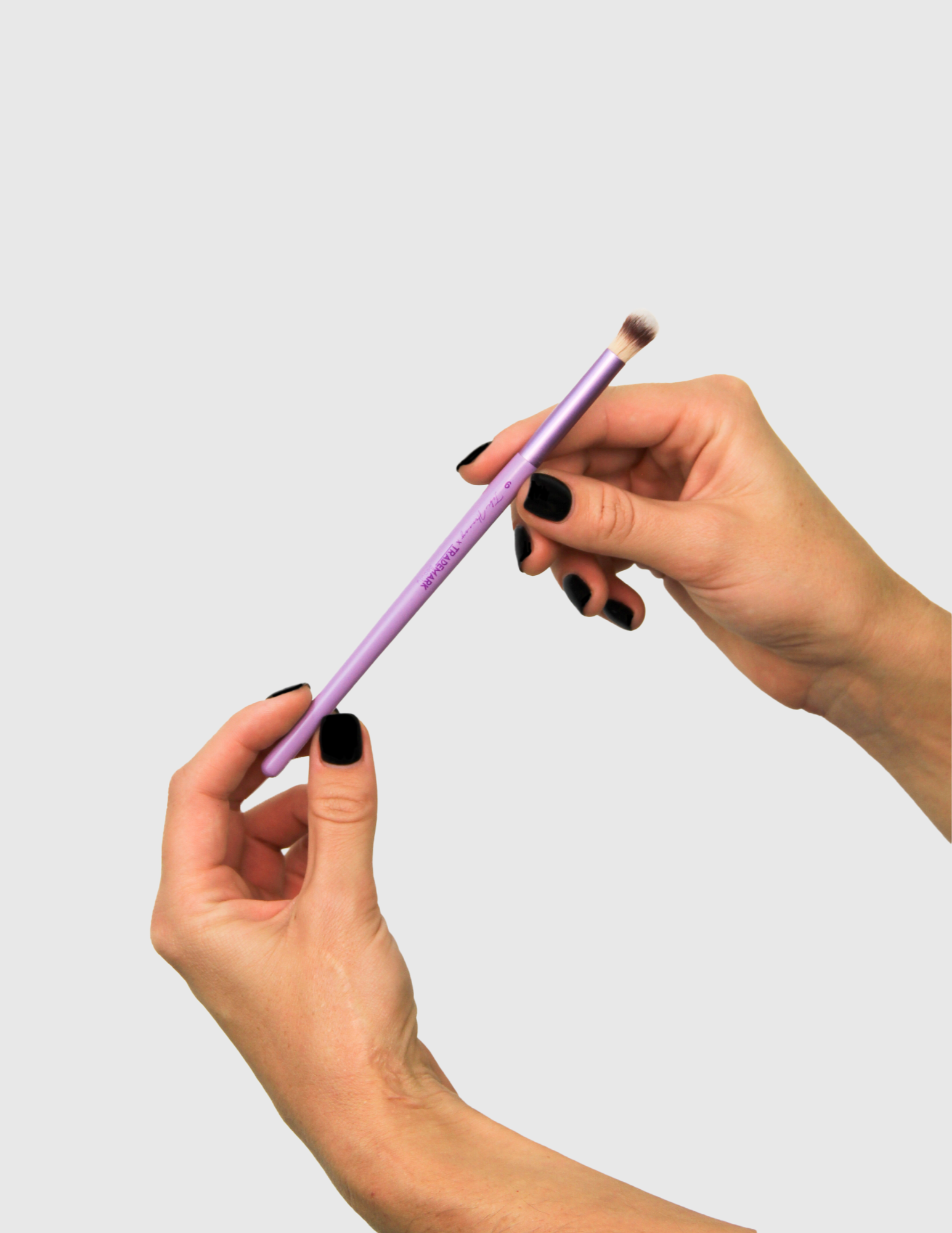 Concealer Makeup Brush by Tobi Henney - #6 - Trademark Beauty