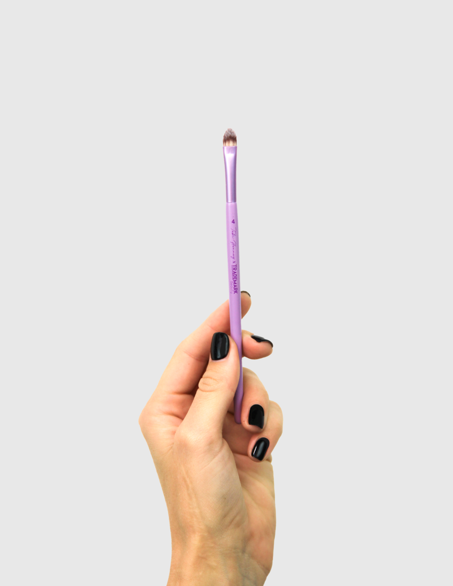 Eyeshadow Flat Makeup Brush by Tobi Henney - #4 - Trademark Beauty