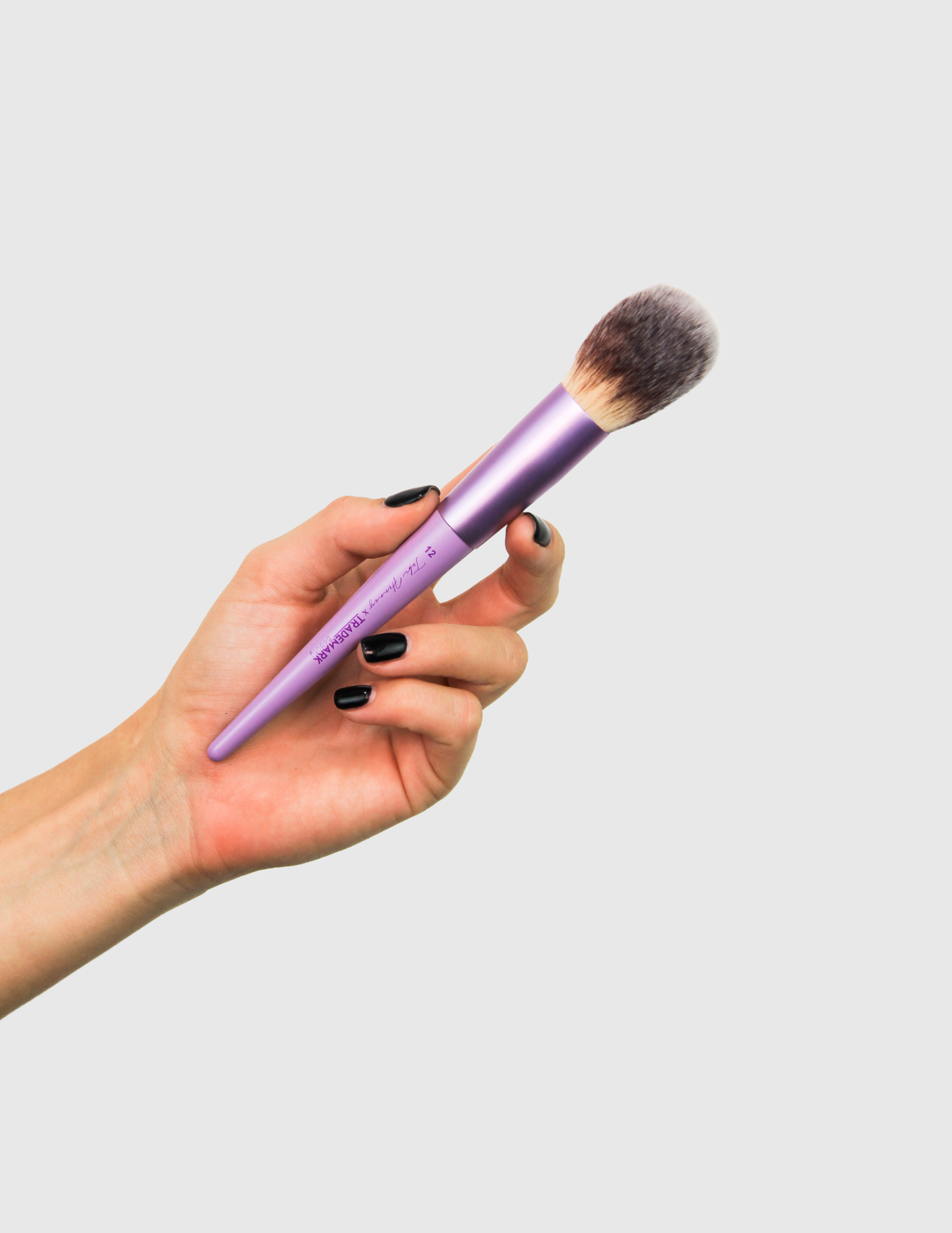 Bronzer Makeup Brush by Tobi Henney - #12 - Trademark Beauty