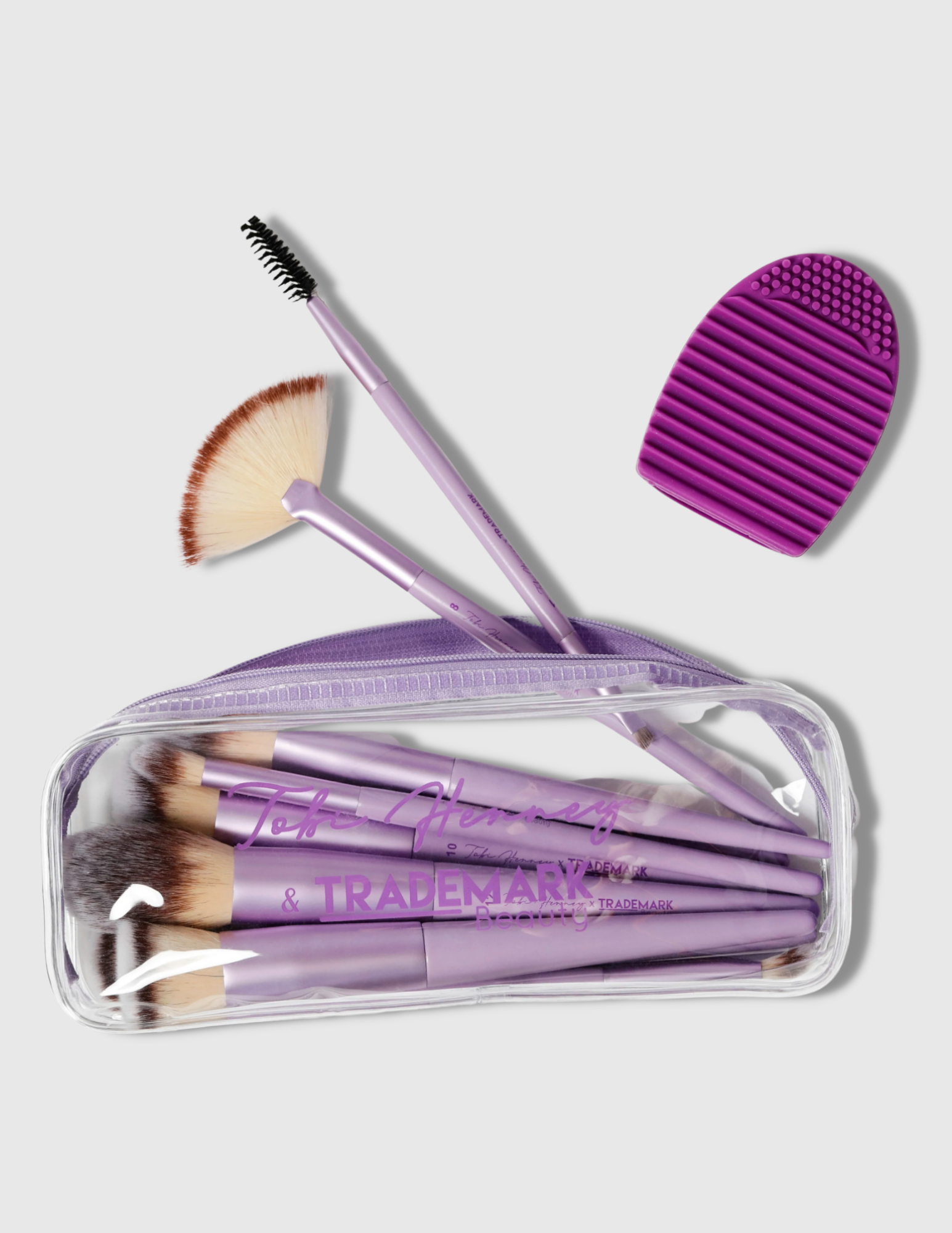 The Essentials Make-Up Brush Collection by Tobi Henney - Trademark Beauty