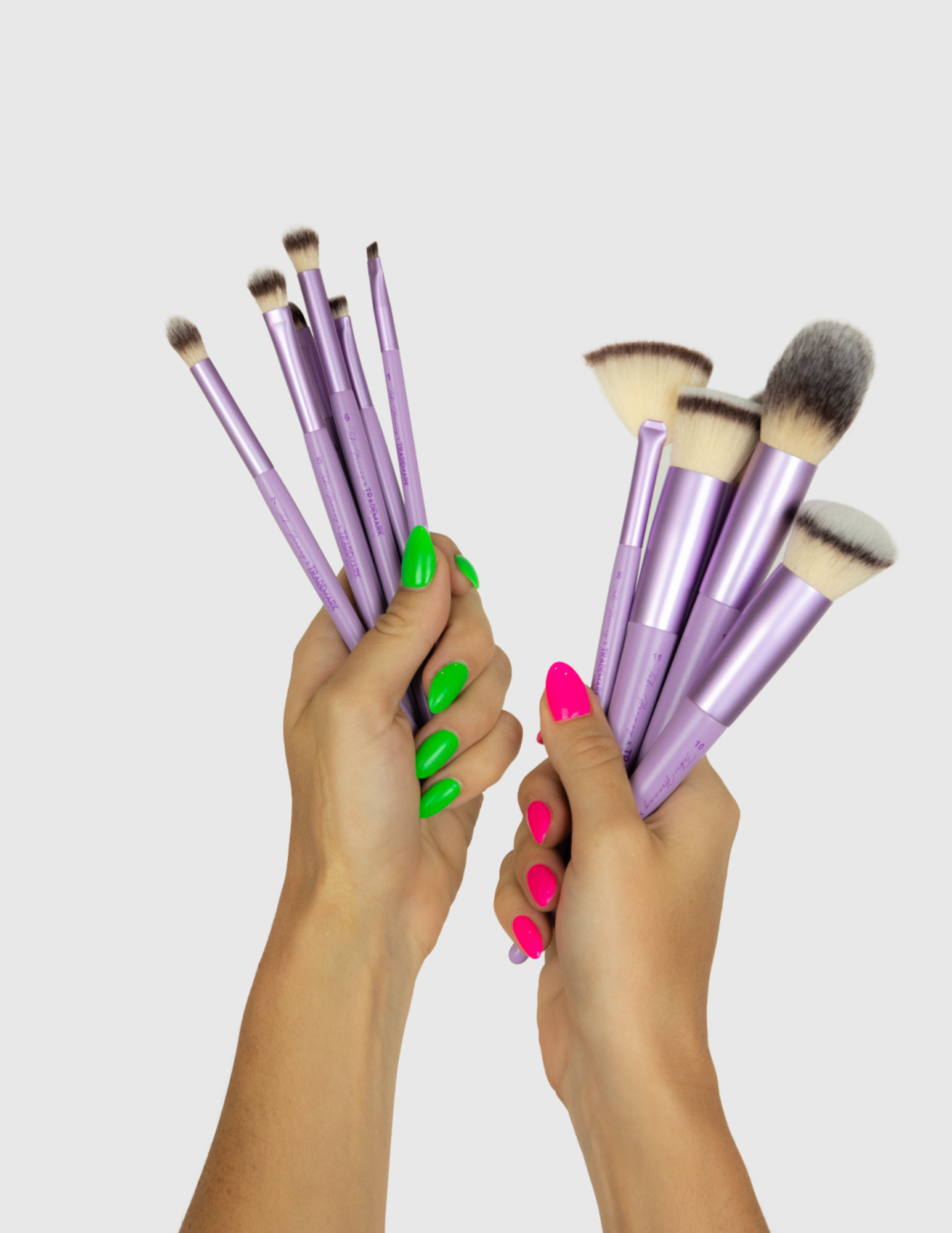 The Essentials Make-Up Brush Collection Tobi Henney
